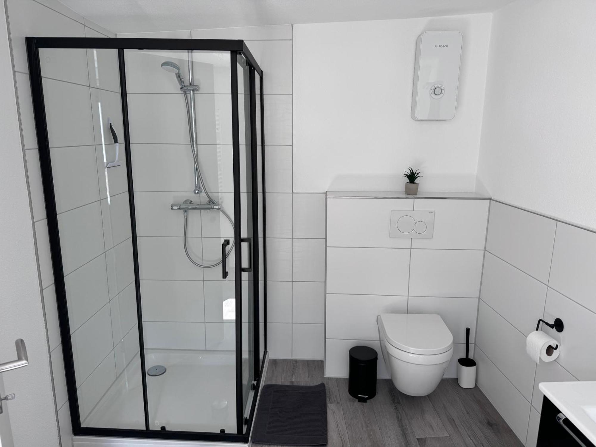 Ferienwohnung Direkt An Der Mosel Im Zentrum Von Zell Exterior photo